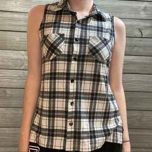 Plaid Button down | Black and white